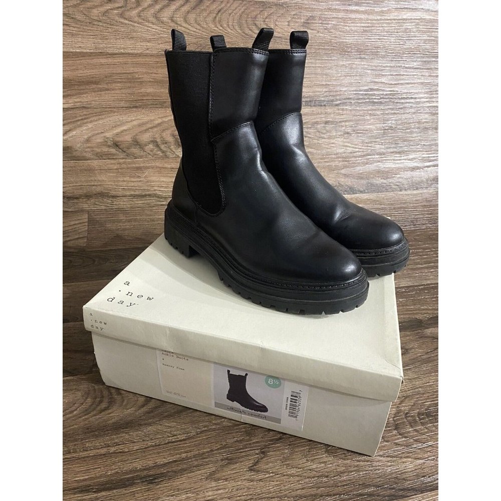 Black Chunky Ankle Combat Slip-on Boot Size 8.5 A New Day Stretch Memory Foam‎